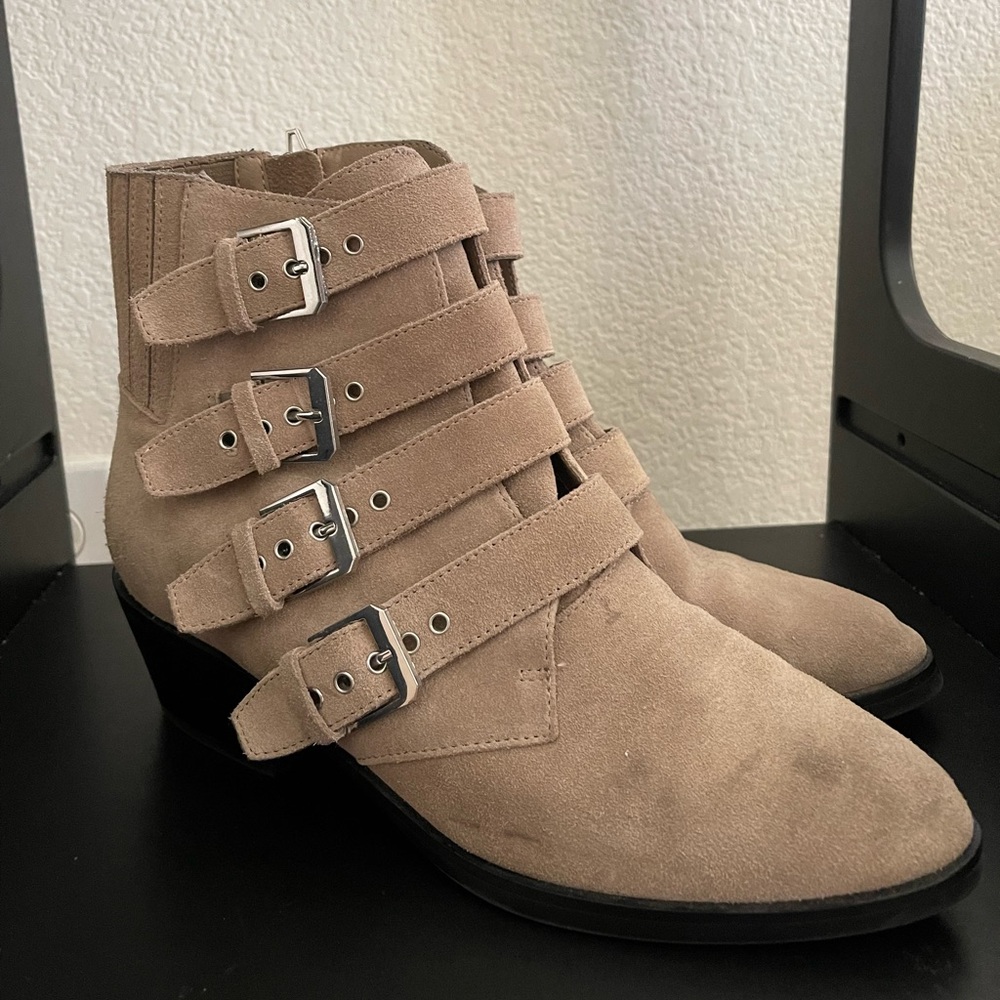 DOLCE VITA Tan Moto Boots | size: 8.5